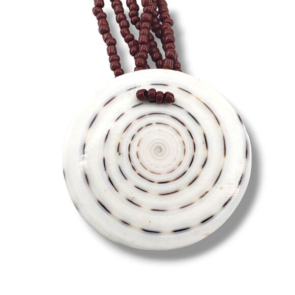 White Brown Shell Slice Round Medallion Pendant Red Brown Bead Collar Necklace - Picture 2 of 8